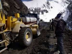 BRO constructing road in ladakh