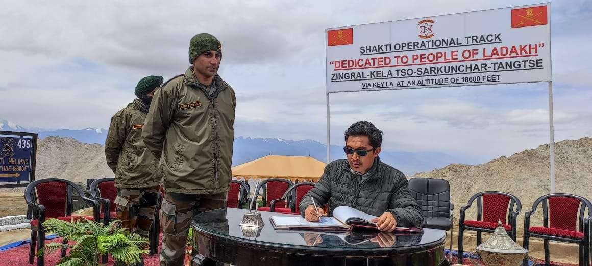 Road at 18600 feet that will reduce travel by 41 Km to Pangong Lake inaugurated