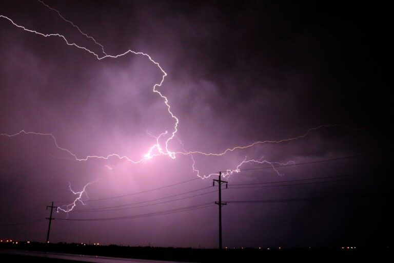 Gusty winds, heavy rainfall in next few hours in J&K