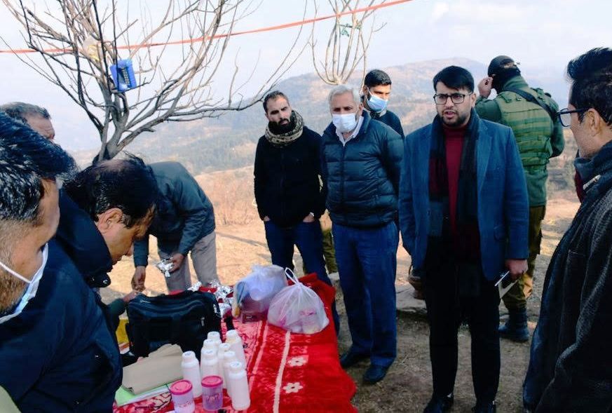 What is causing deaths of children due to mysterious illness in Badhaal village of Rajouri?