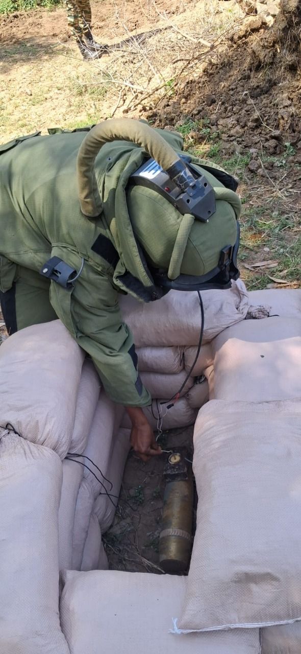 Unexploded Pakistani shells in Poonch destroyed by Indian Army