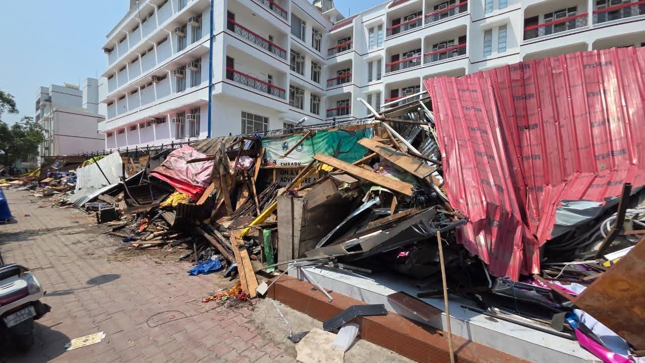 JDA’s bulldozer drive reclaims Rs 10 crore prime land near Jammu railway station