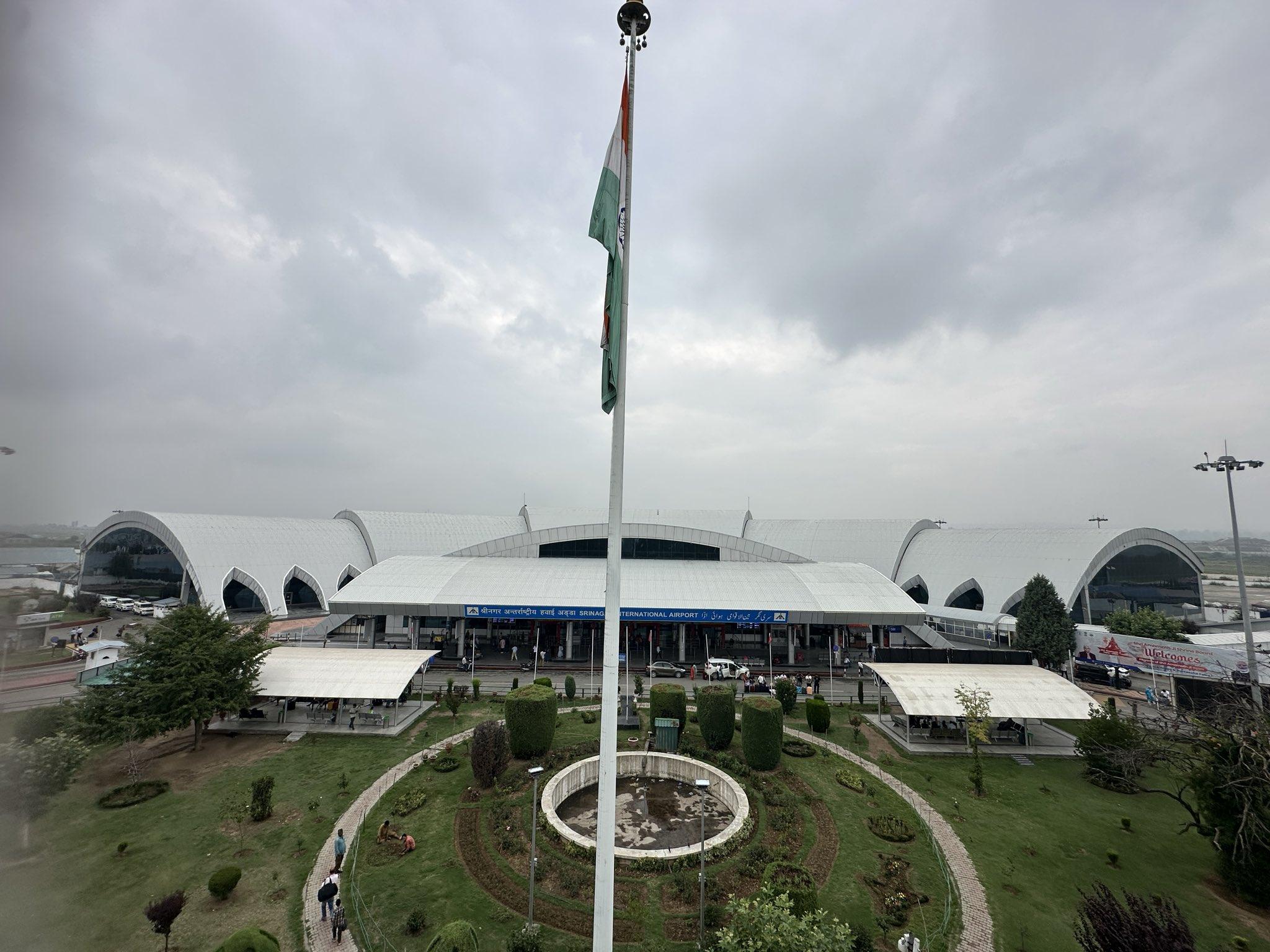Relief for flyers as Srinagar Airport drops two-day runway shutdown