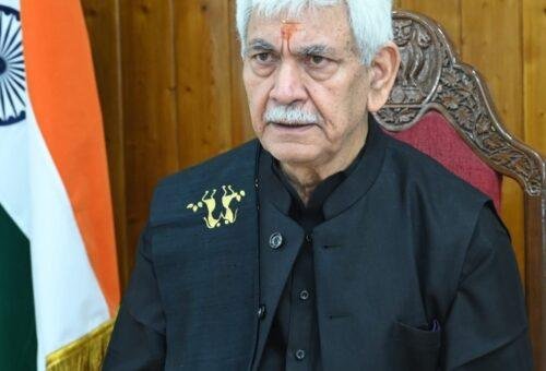LG Sinha calls for united efforts to build peaceful, prosperous J&K