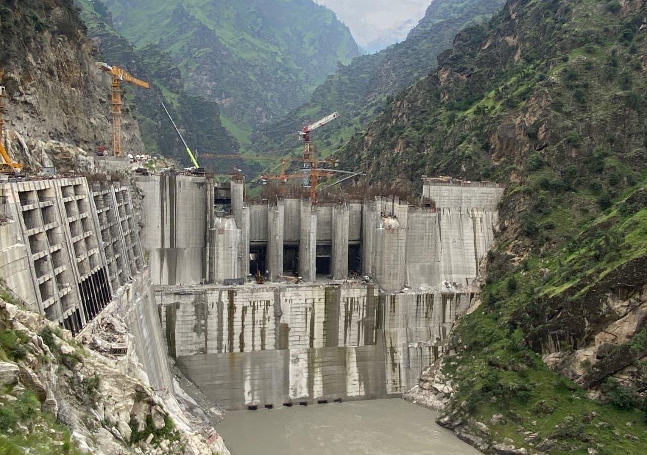 Hydropower push in J&K: Kiru Dam near completion, Pakal Dul lowers final rotor