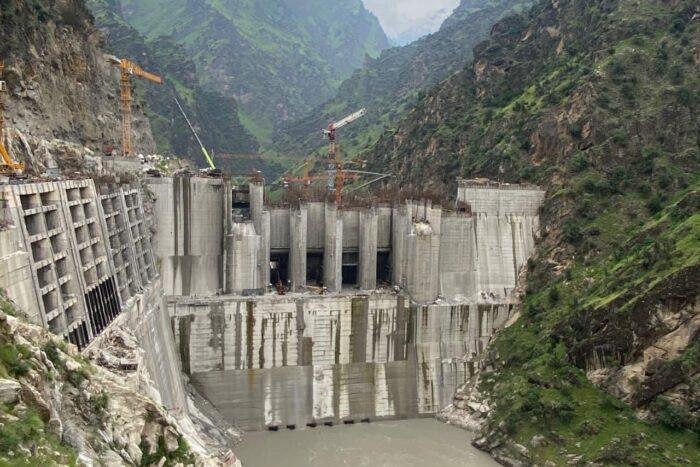 Hydropower push in J&K: Kiru Dam near completion, Pakal Dul lowers final rotor