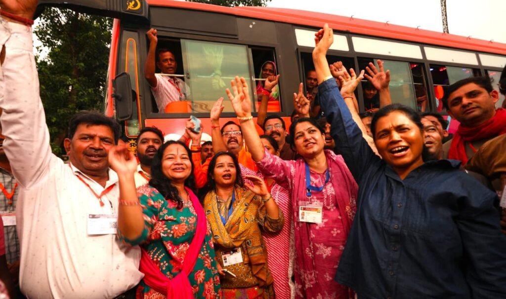 Budha Amarnath yatra flagged off by LG Sinha