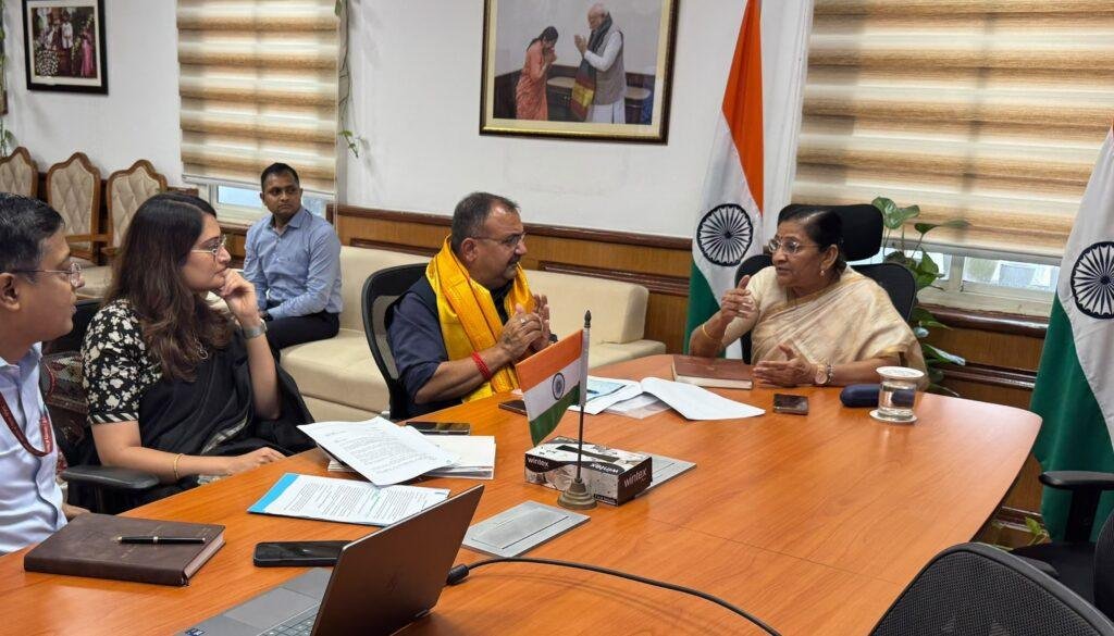 Randhawa flags ration card bifurcation issue, PDS irregularities in J&K before Union Minister