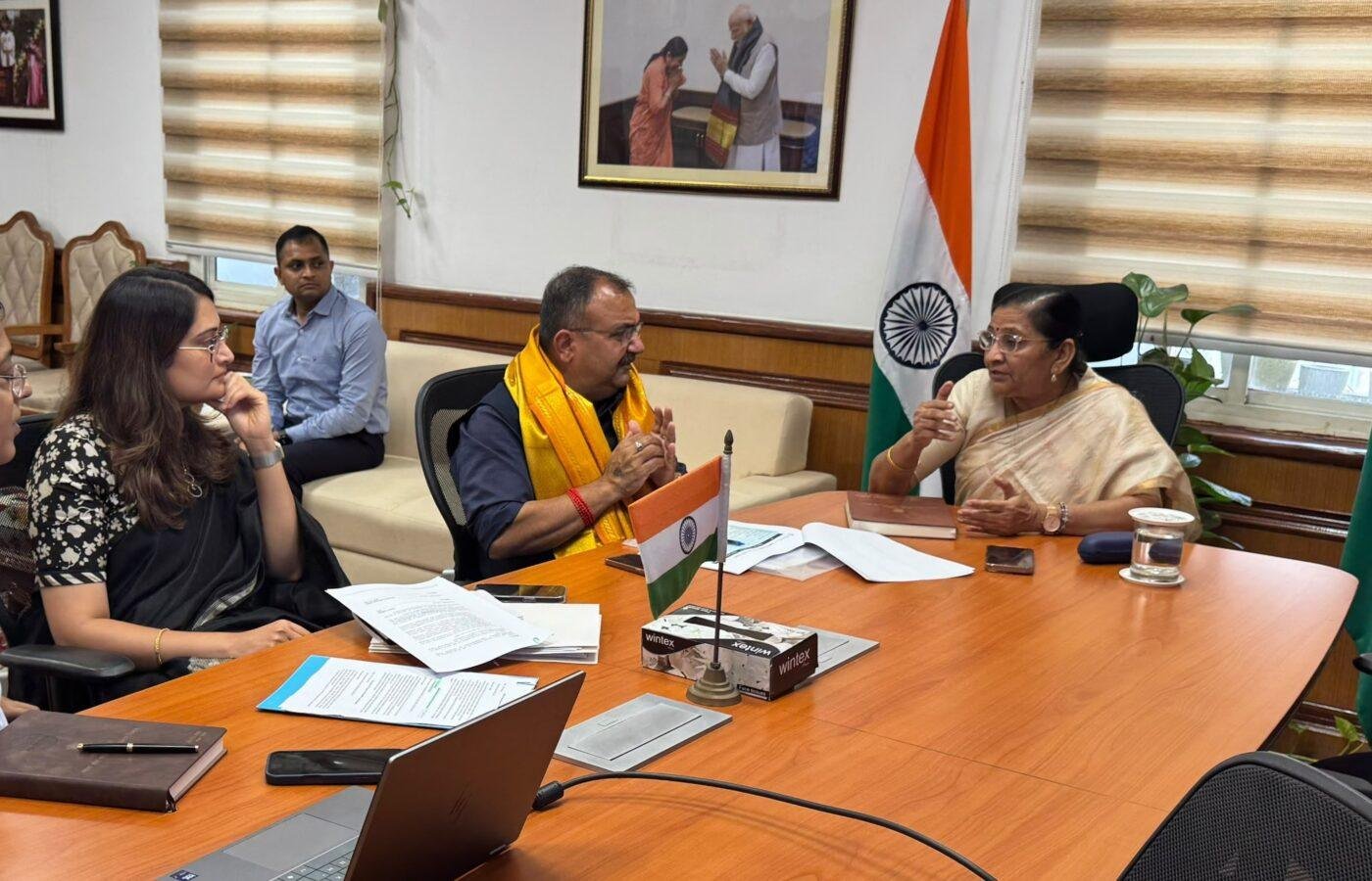 Randhawa flags ration card bifurcation issue, PDS irregularities in J&K before Union Minister