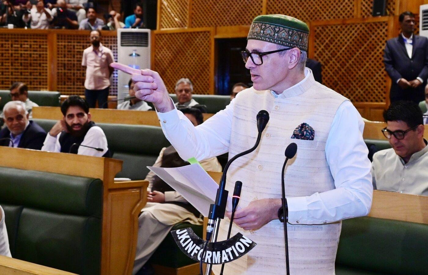 Omar highlights administrative difficulties arising out of J&K’s present status as a UT