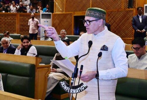 Omar highlights administrative difficulties arising out of J&K’s present status as a UT