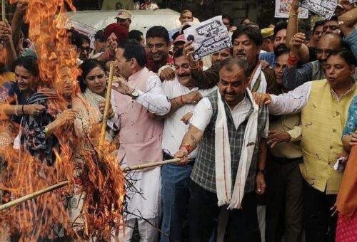 INDIA bloc protests across Kashmir, seeks CEC Gyanesh Kumar’s resignation