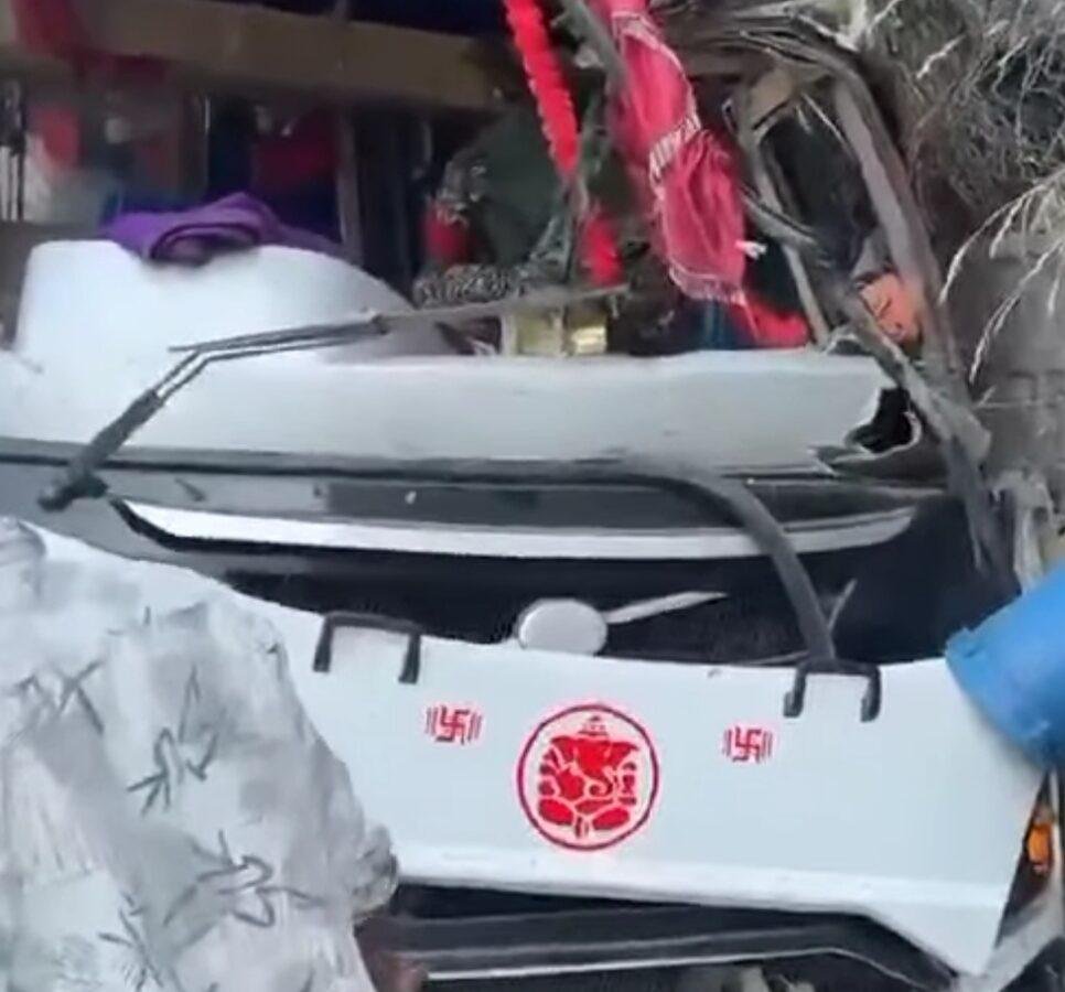 Woman tourist from West Bengal killed, 38 injured in bus accident on Jammu-Srinagar highway